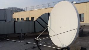 Zamontowana antena satelitarna